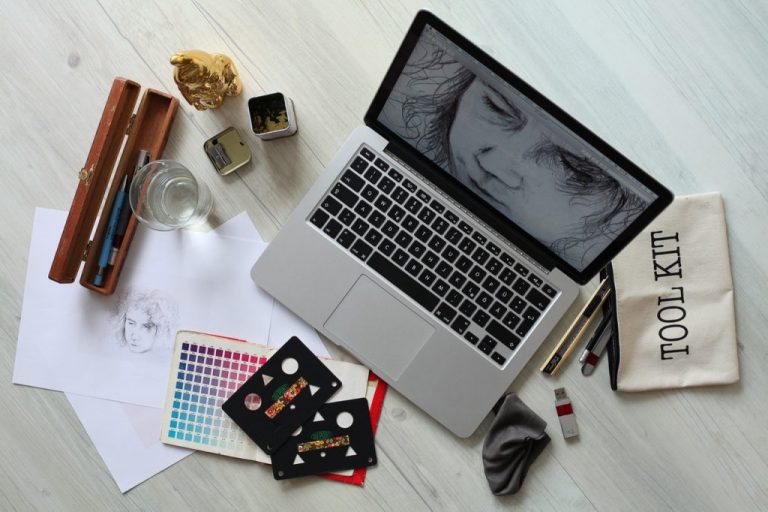 Top Online Graphic Designing Course and MOOCs