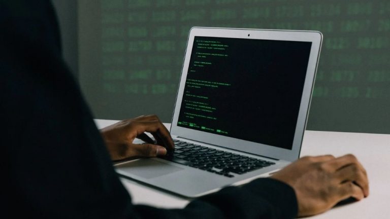 Divide and Conquer, Sorting and Searching, and Randomized Algorithms