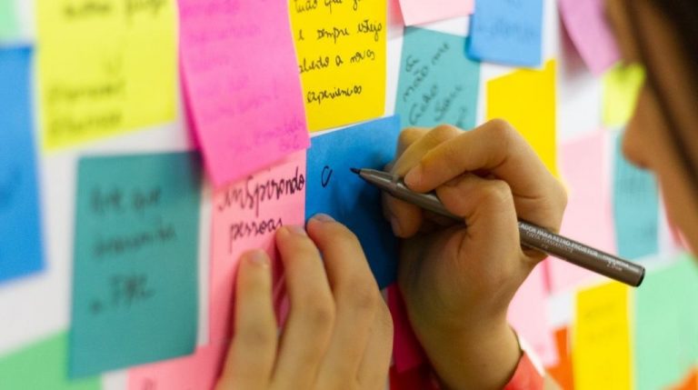 Best Agile Scrum Training Courses 2023 [Updated]