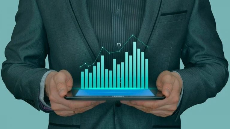 Data Analysis in Social Science