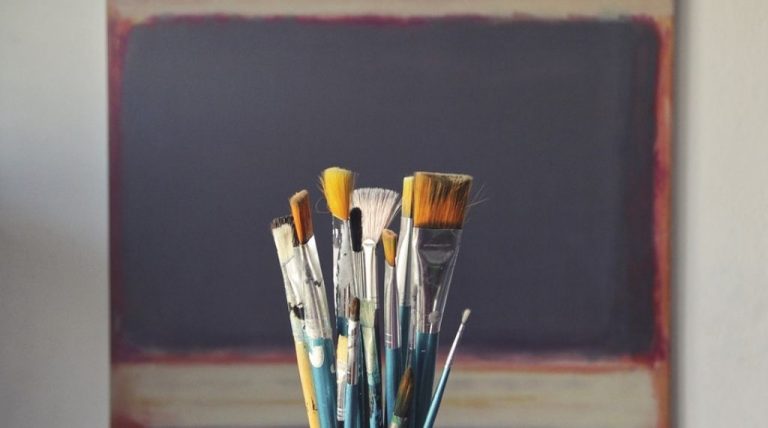 Best + Free Canva Design School Courses & Tutorials