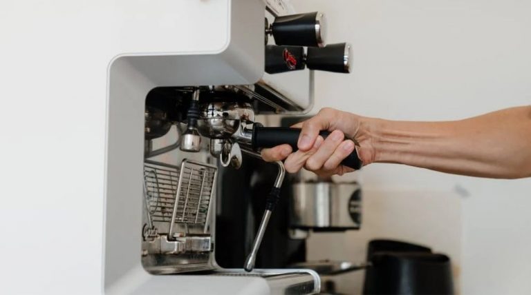 10 Best Part Time Jobs for College Students
