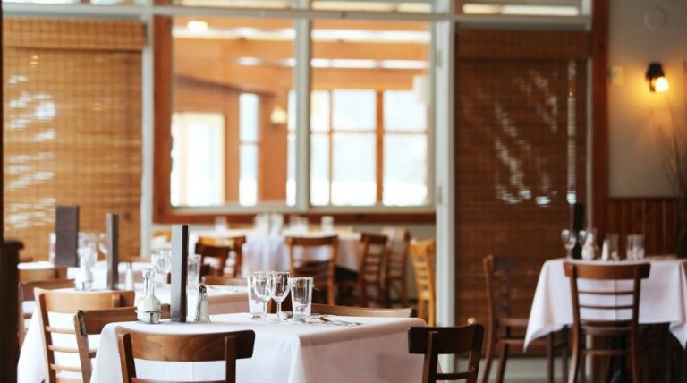 8 Best Restaurant Managment Courses & Classes