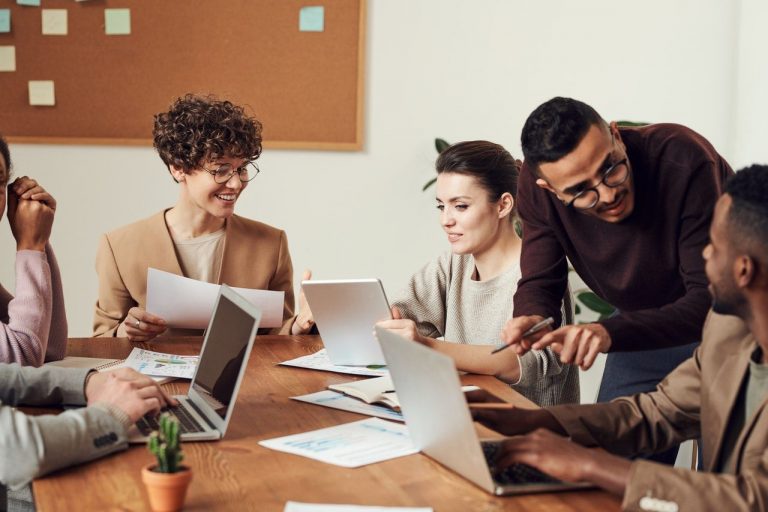 8 Effective Ideas for Increasing Employee Engagement in the Online-Training