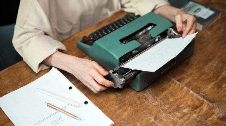 10 Best Proofreading Courses & Classes