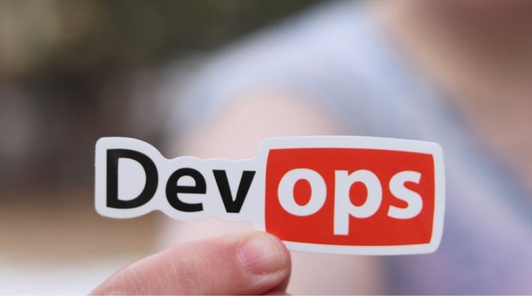 Who is a DevOps Engineer? Key Responsibilities, Skills & Salary 2025