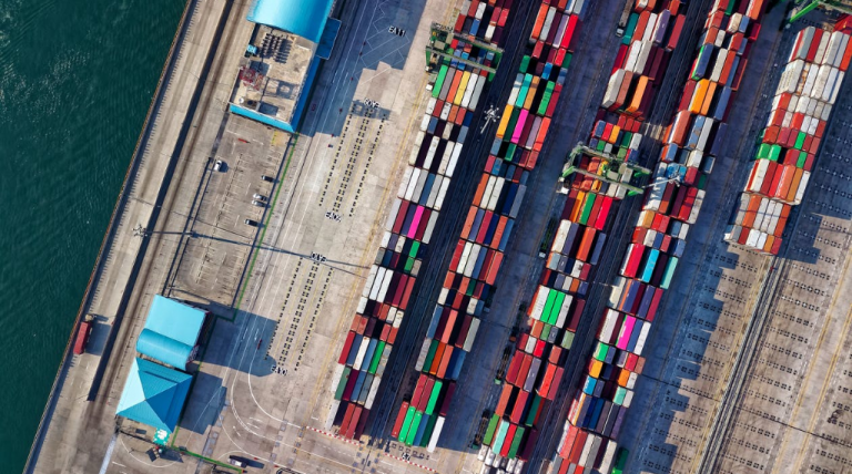 Who is a Supply Chain Consultant? Key Responsibilities, Skills & Salary 2025