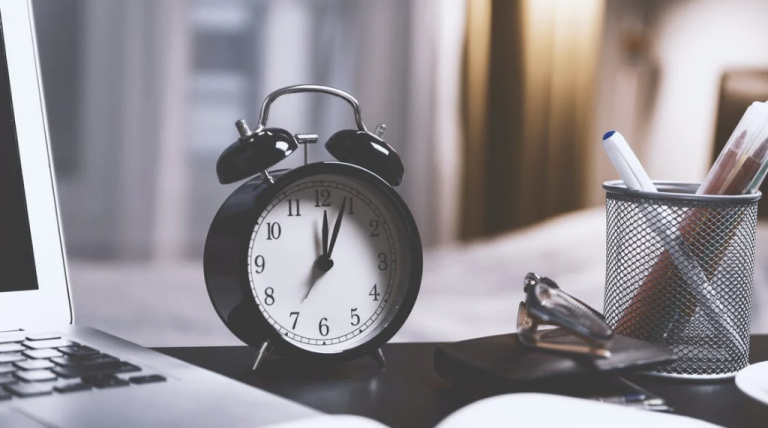 14 Best + Free Time Management Courses 2025